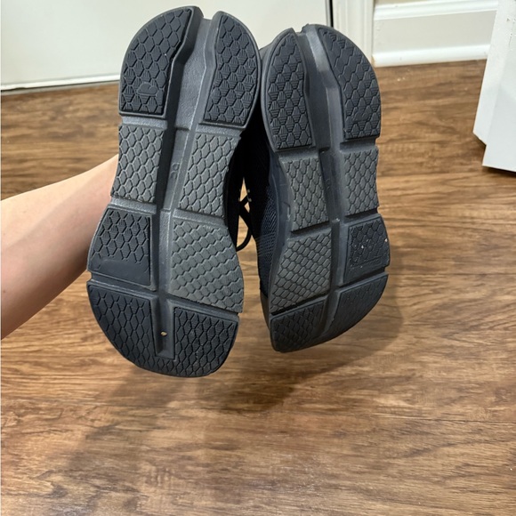 ON Cloud “Cloud go” sneakers - Picture 2 of 4